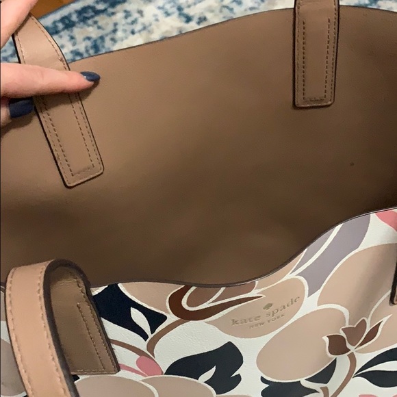 Kate Spade reversible bag - Picture 6 of 8